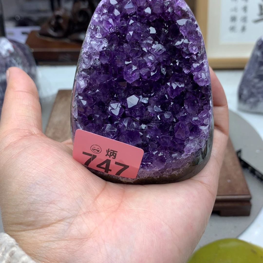 未镶嵌大型摆件（非配饰）水晶