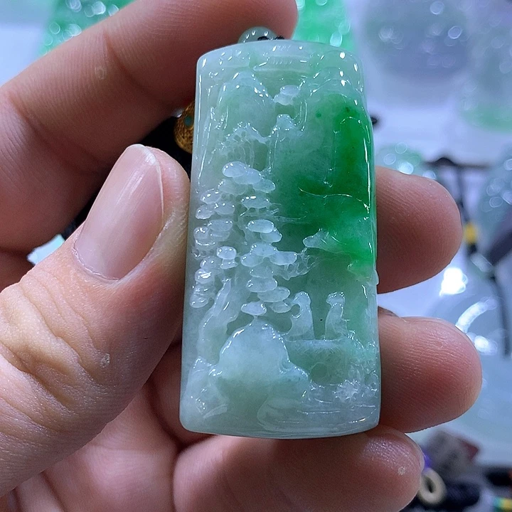 翡翠未镶嵌颈饰天然翡翠A货吊坠