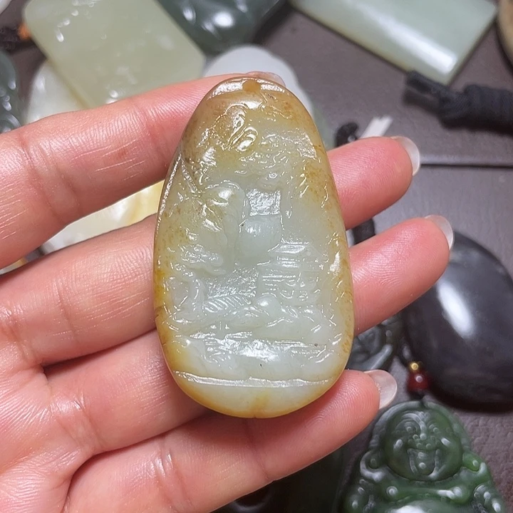 和田玉未镶嵌颈饰