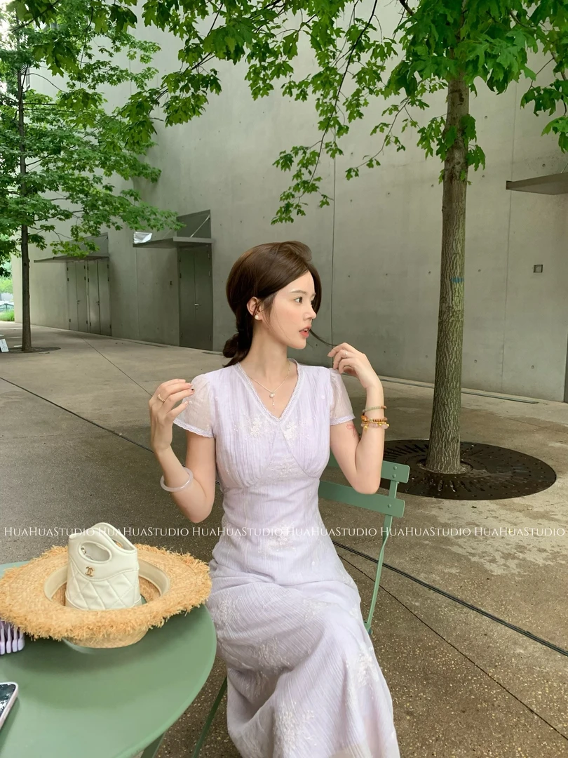 【花花】紫藤花~自制款薰衣草紫绣花蕾丝拼接收腰短袖长款连衣裙