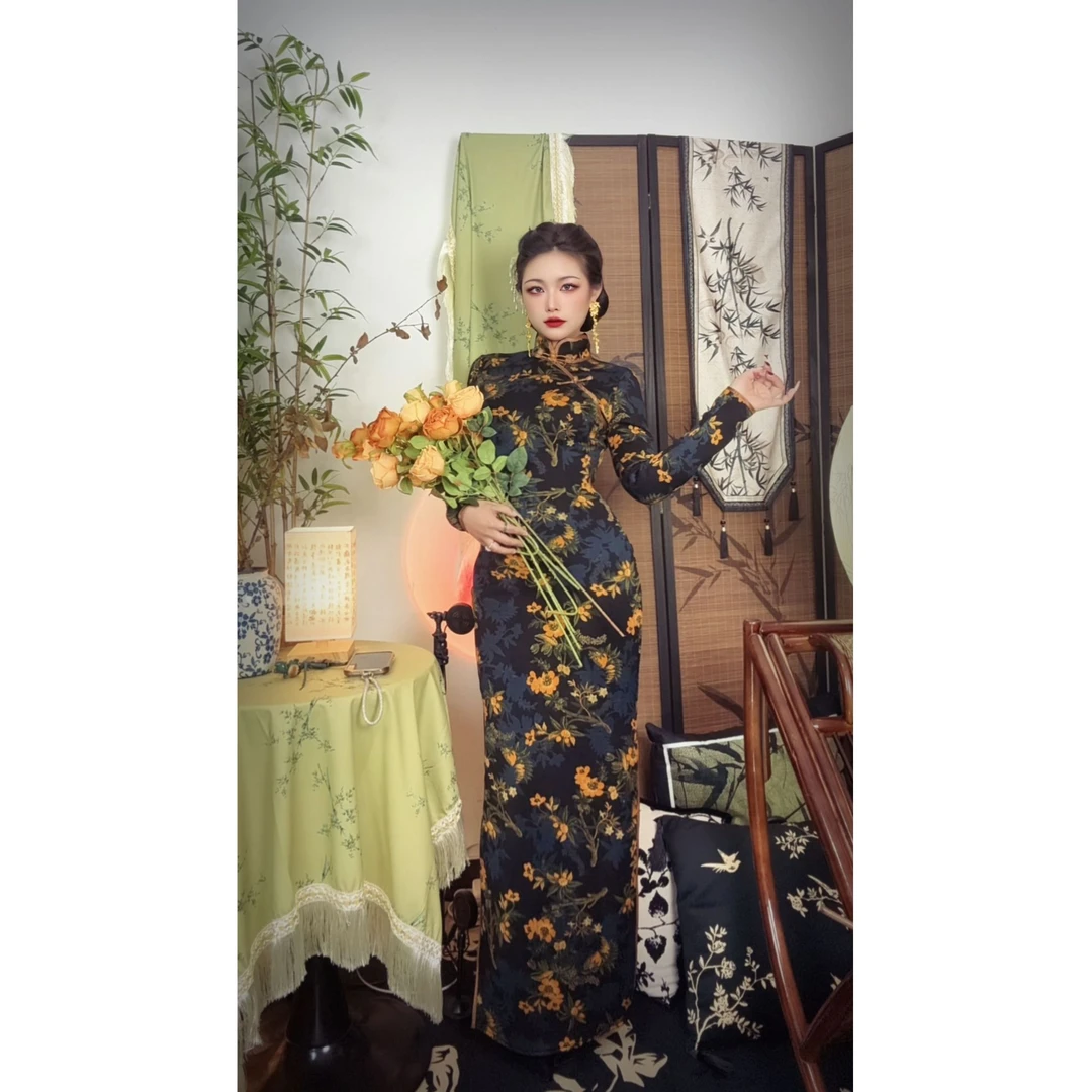 四月芳菲【金枝欲孽】原创自制冬款螺纹棉加绒长款提花复古日常旗袍