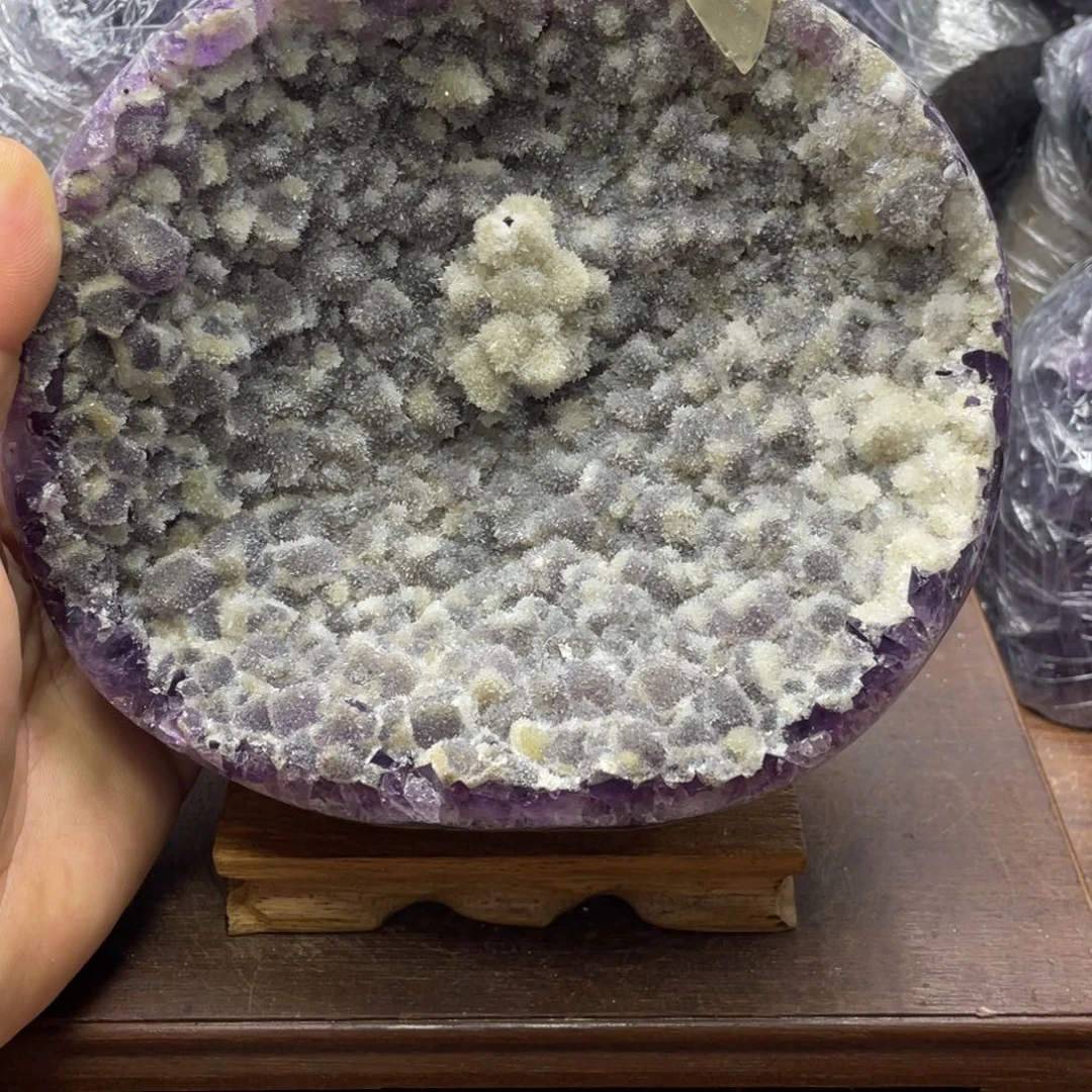 圭***垚未镶嵌水晶大型摆件（非配饰）