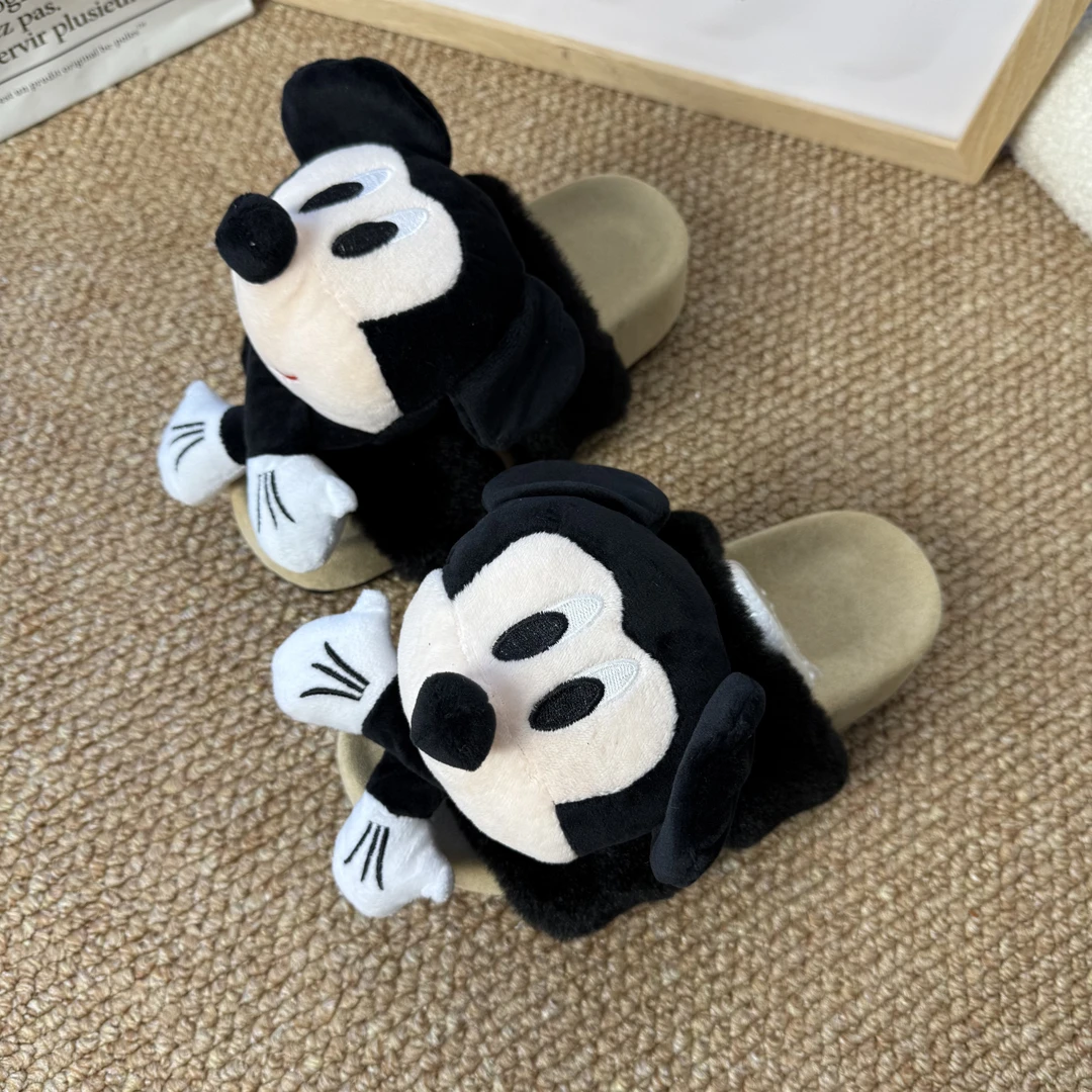 可爱卡通米奇外穿百搭一字拖2025年秋冬时尚学生家居宿舍毛绒拖鞋