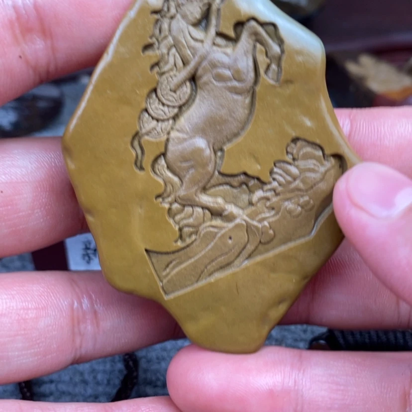 【闪购商品】原石雕刻手把件