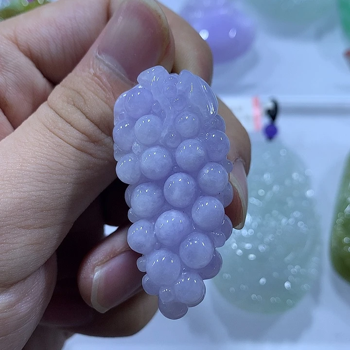 翡翠未镶嵌颈饰天然翡翠A货吊坠