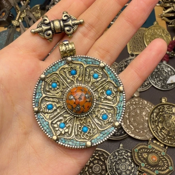 藏传文玩九宫如图