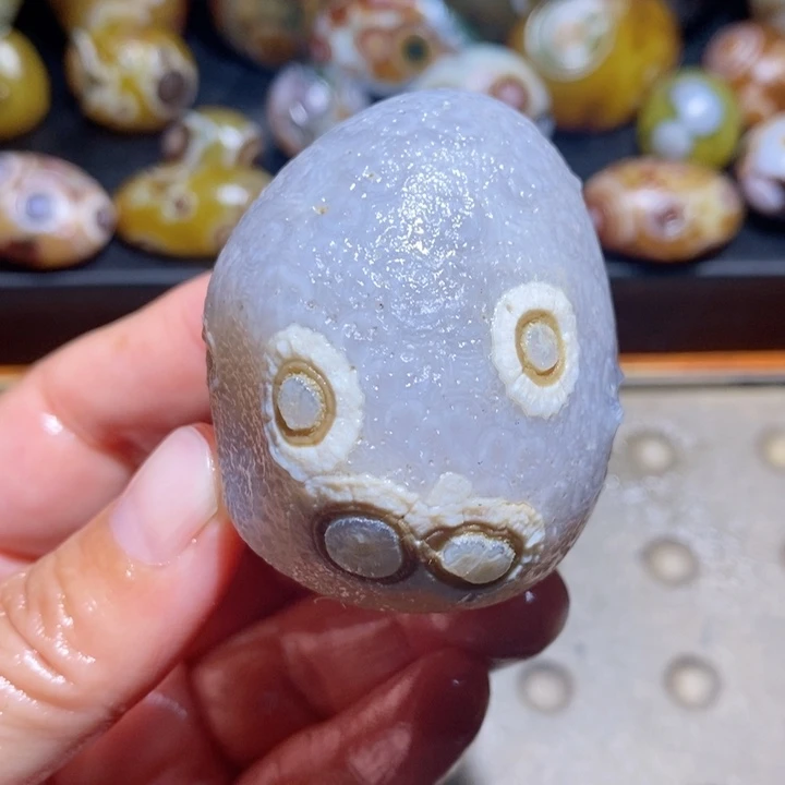 未镶嵌玛瑙/玉髓珠宝半成品