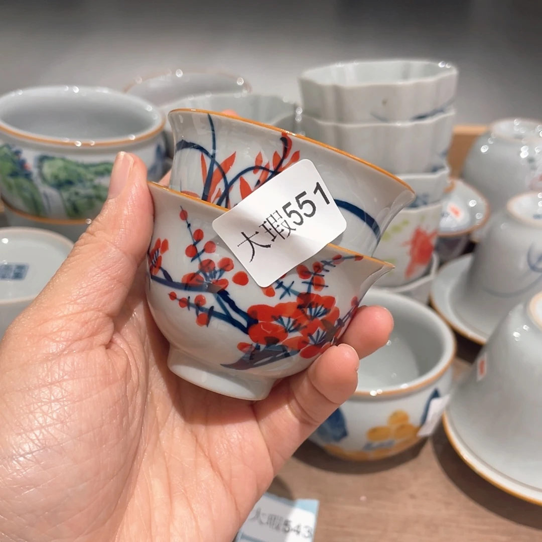 釉下手绘茶具微瑕