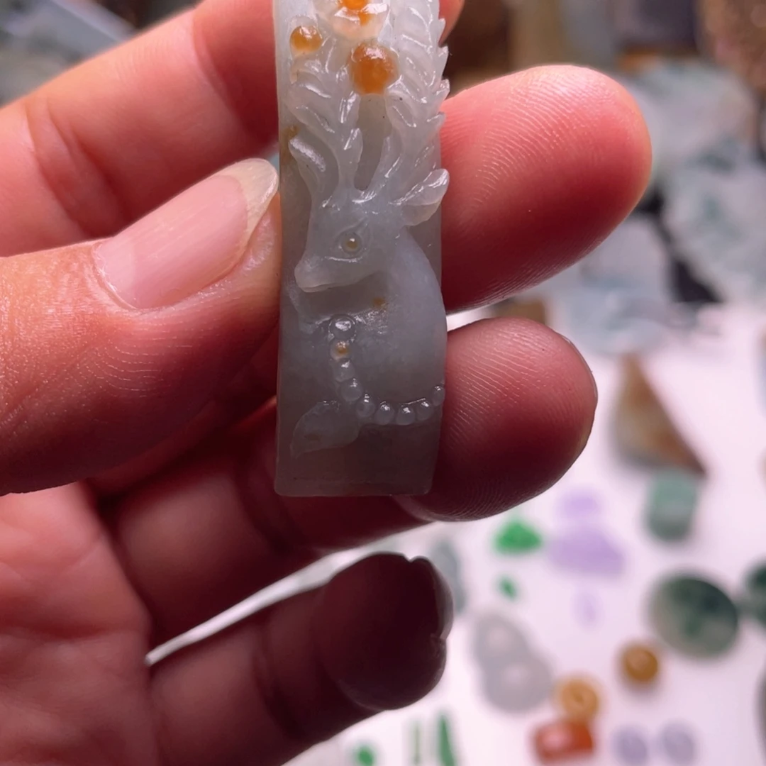 未镶嵌定制翡翠特色手牌