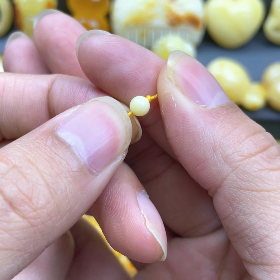 琥珀裸石未镶嵌Y*蜜蜡