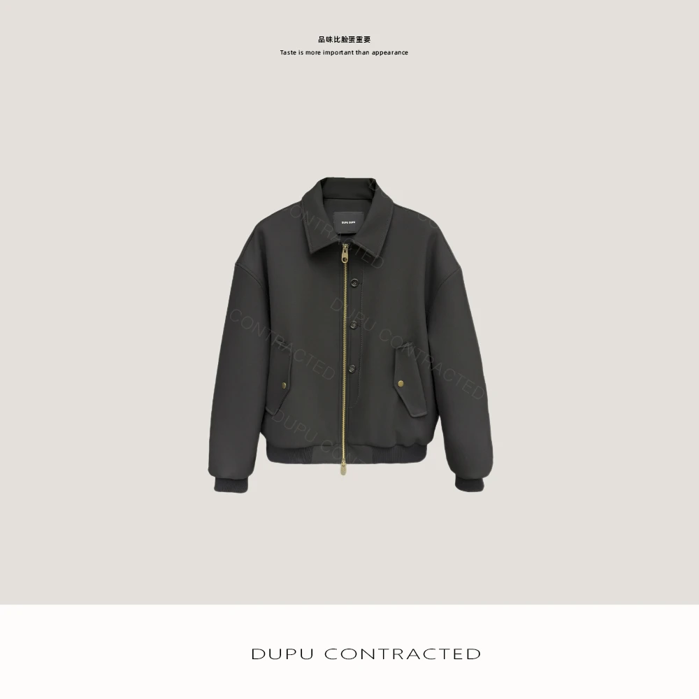 DUPU CONTRACTED 雅奢精纺空气感素材刺绣明扣设计翻领棉服外套