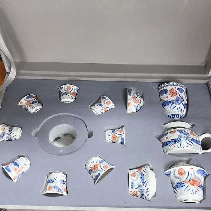 孤品茶具套装等。