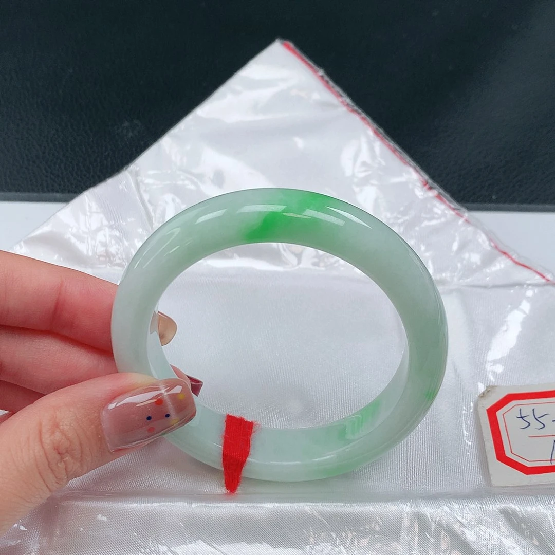 未镶嵌手镯翡翠131