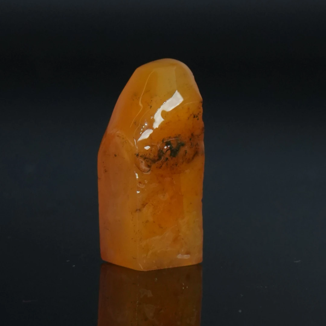 lot14447 11188 当代 寿山石田黄 素章 13.4g