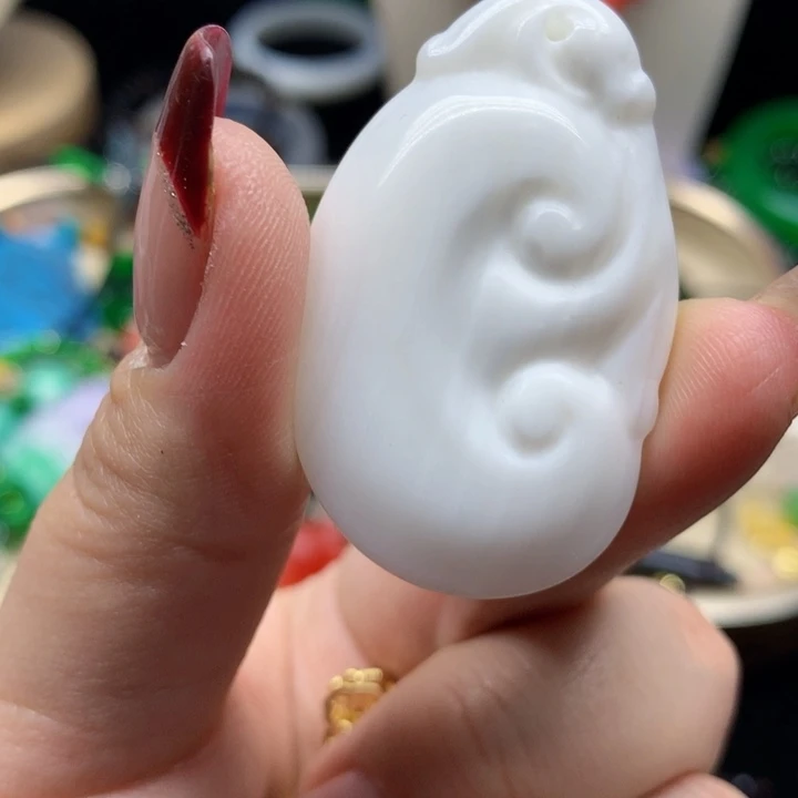 玛瑙/玉髓颈饰合金吊坠