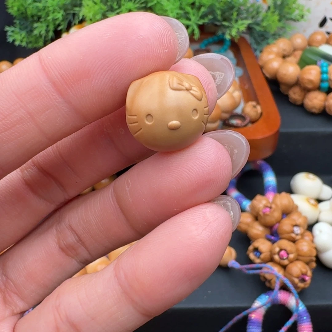 @***@猴头核桃吊坠。Kt猫14粒一串