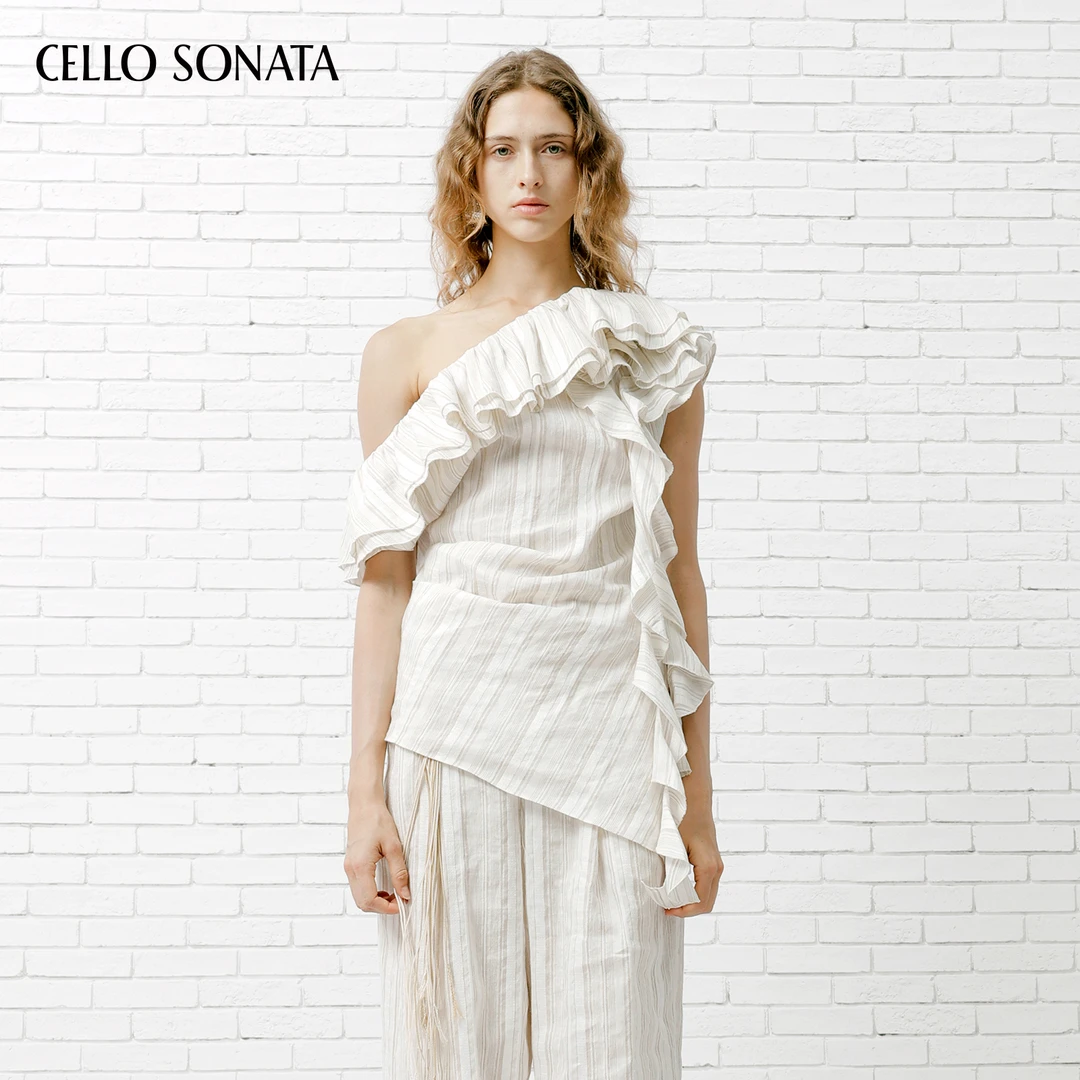 【新款】Cello Sonata夏日胶囊系列亚麻露肩条纹荷叶边斜肩上衣