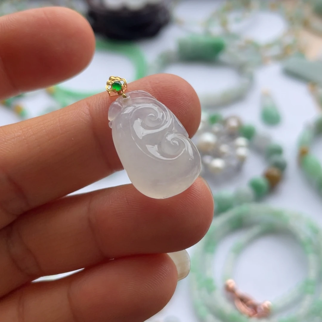 翡翠未镶嵌吊坠(不含链)