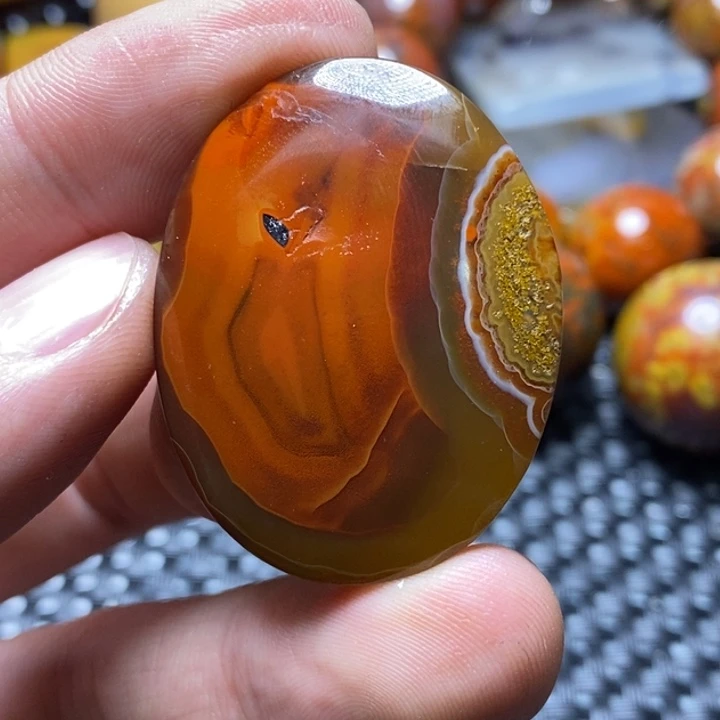 玛瑙/玉髓颈饰未镶嵌