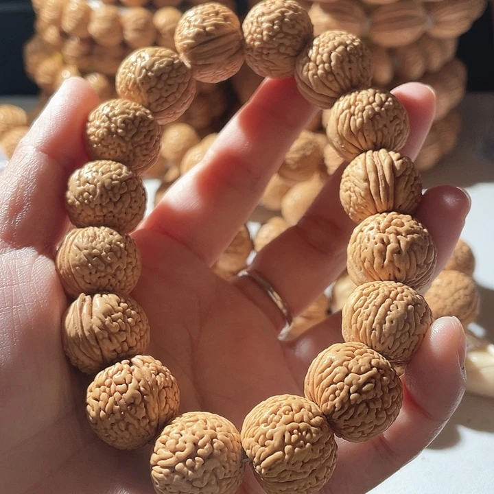 魁***L吊坠桃核桃核手串龙鳞王5