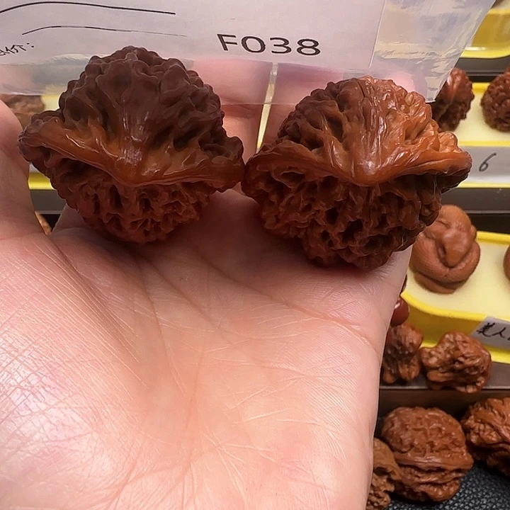 桃核吊坠蛇王44蛇王