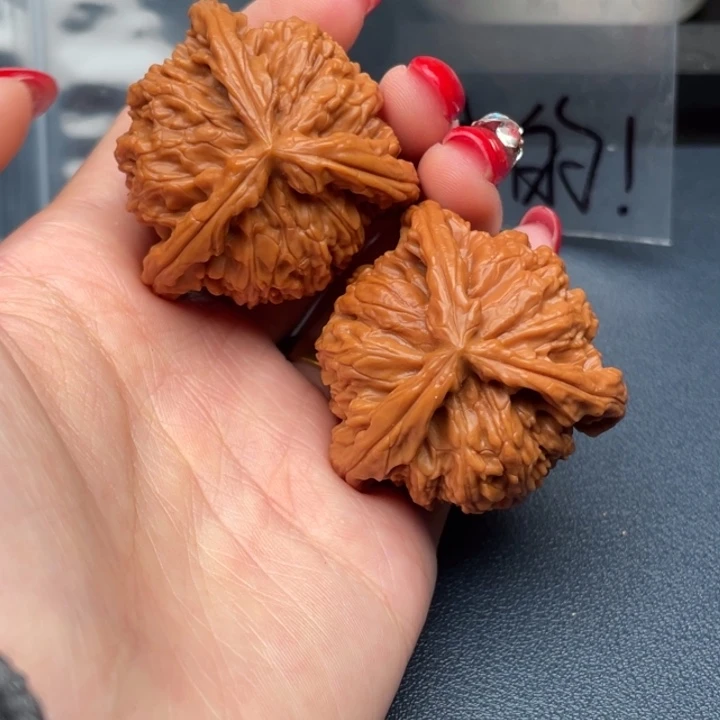 情***调吊坠文玩核桃白狮子