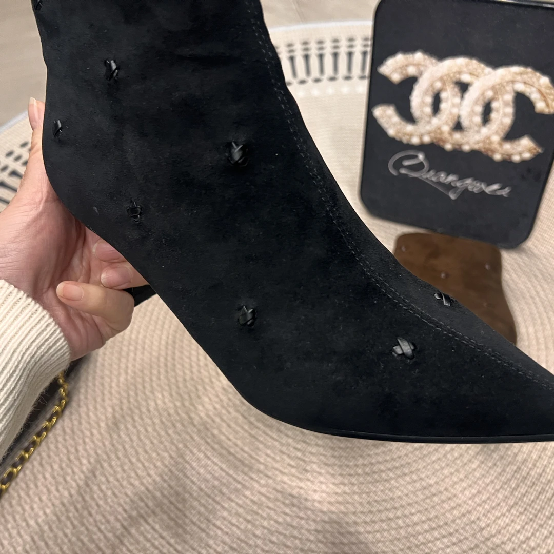 时装靴加薄绒细跟时尚法式黑色羊猄绒拼皮气质小跟短靴秋冬