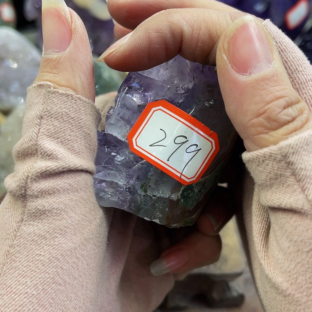 水晶随形摆件未镶嵌