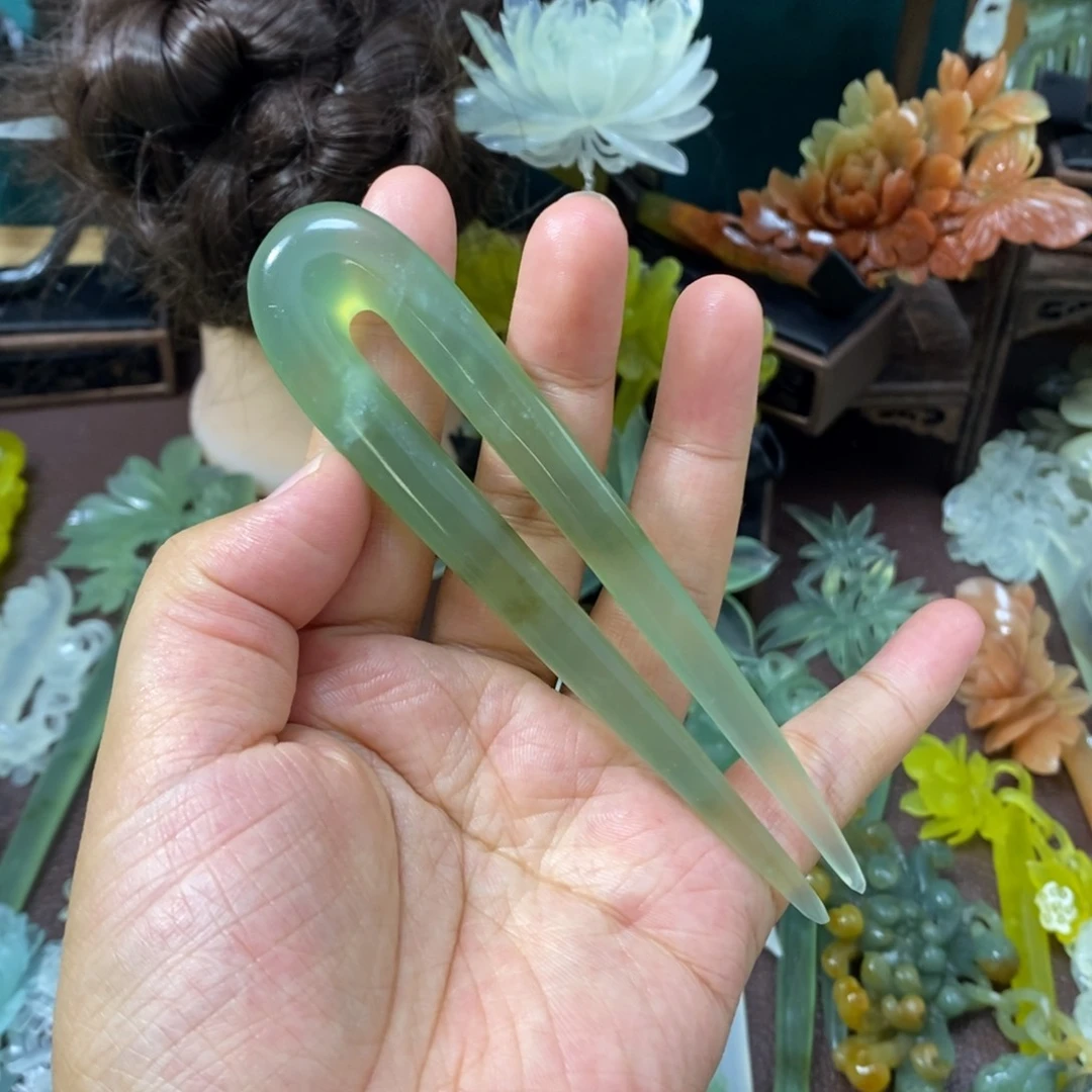 蛇纹石玉未镶嵌发饰