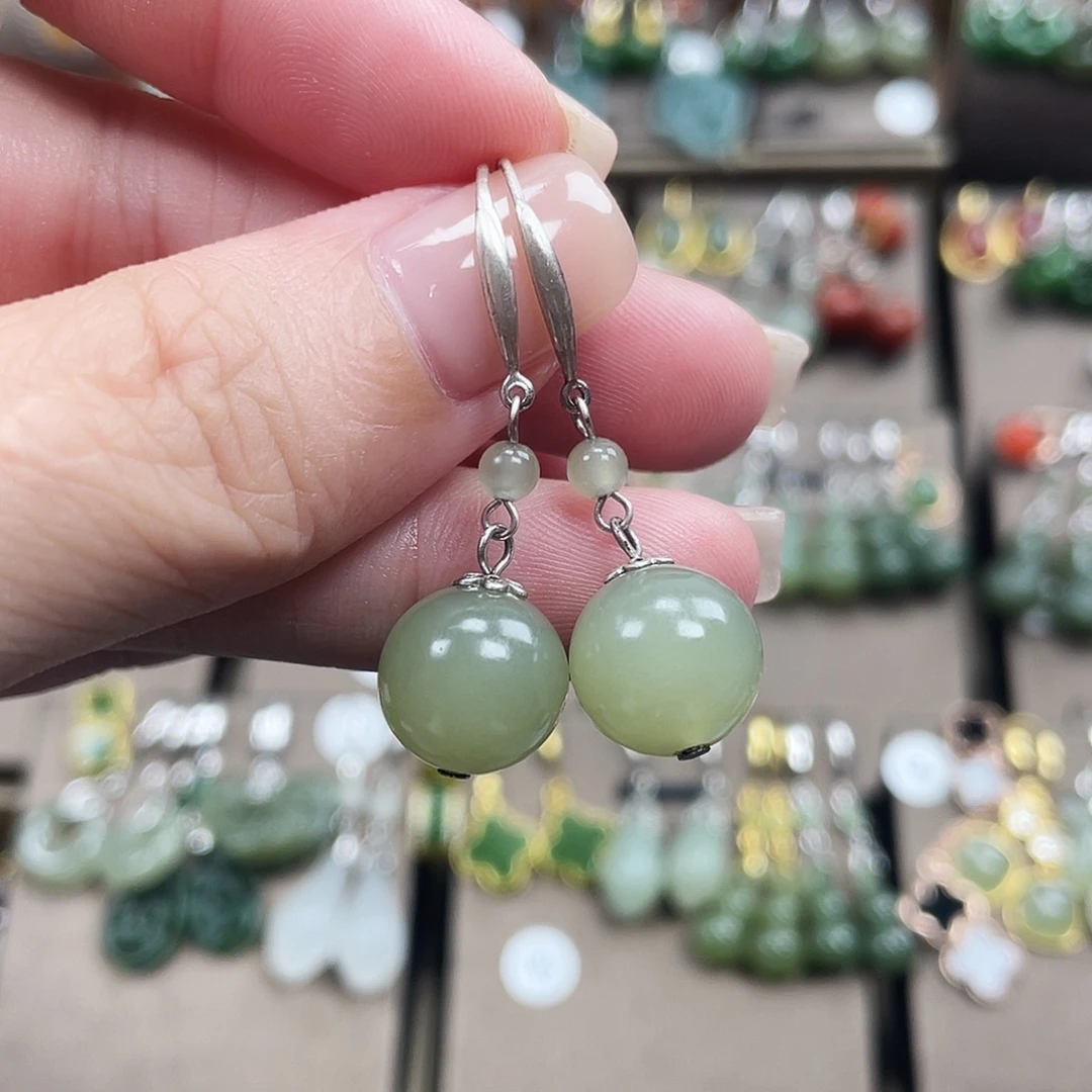 和田玉银S925镶嵌耳饰