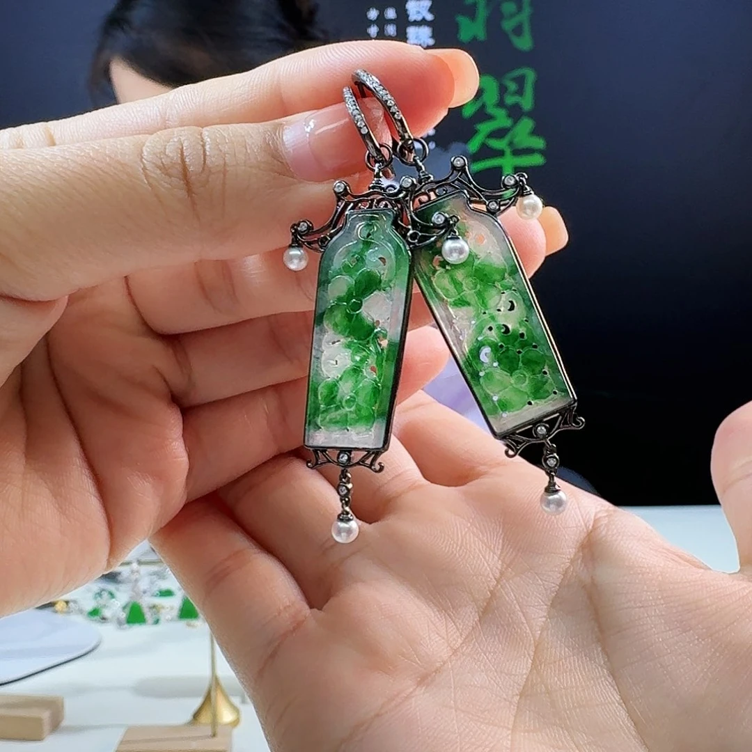 翡翠耳饰18K金镶嵌18k镶嵌