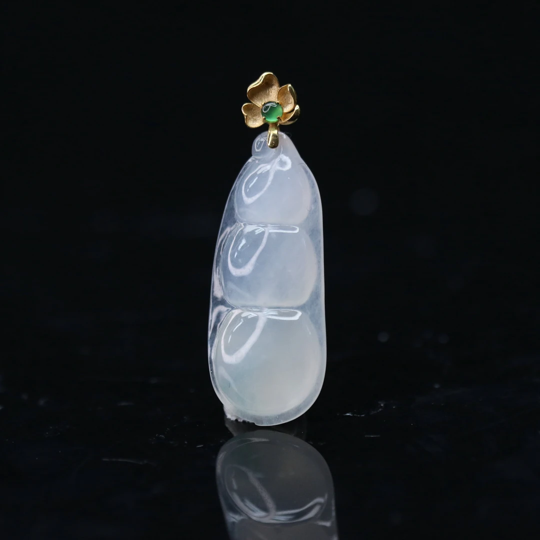 42天然缅甸翡翠A货18k冰福豆吊坠/901861/上海嘉禾拍卖
