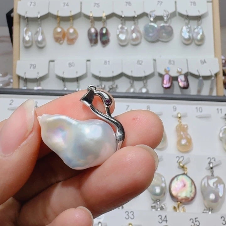 淡水珍珠颈饰未镶嵌