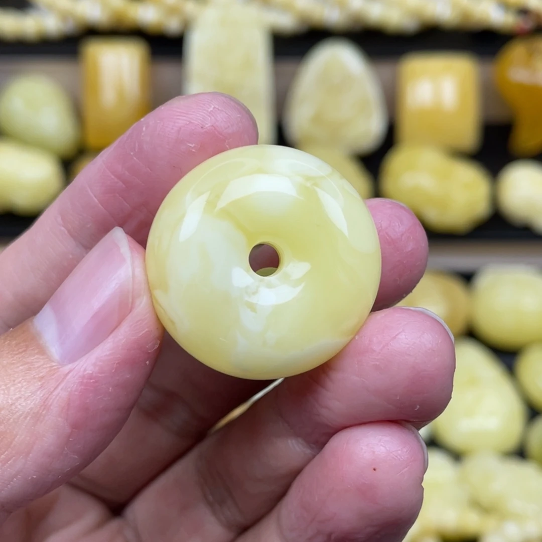 琥珀未镶嵌裸石琥珀蜜蜡