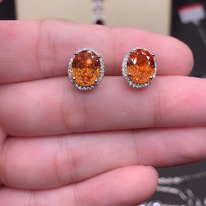 银S925镶嵌石榴石（芬达石）耳饰