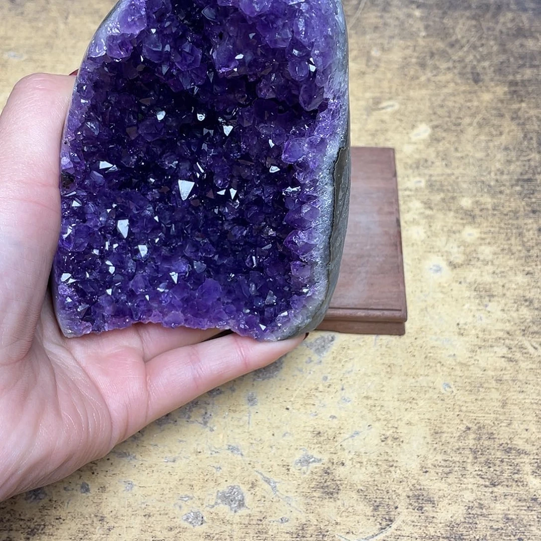 丽***a大型摆件（非配饰）紫晶未镶嵌