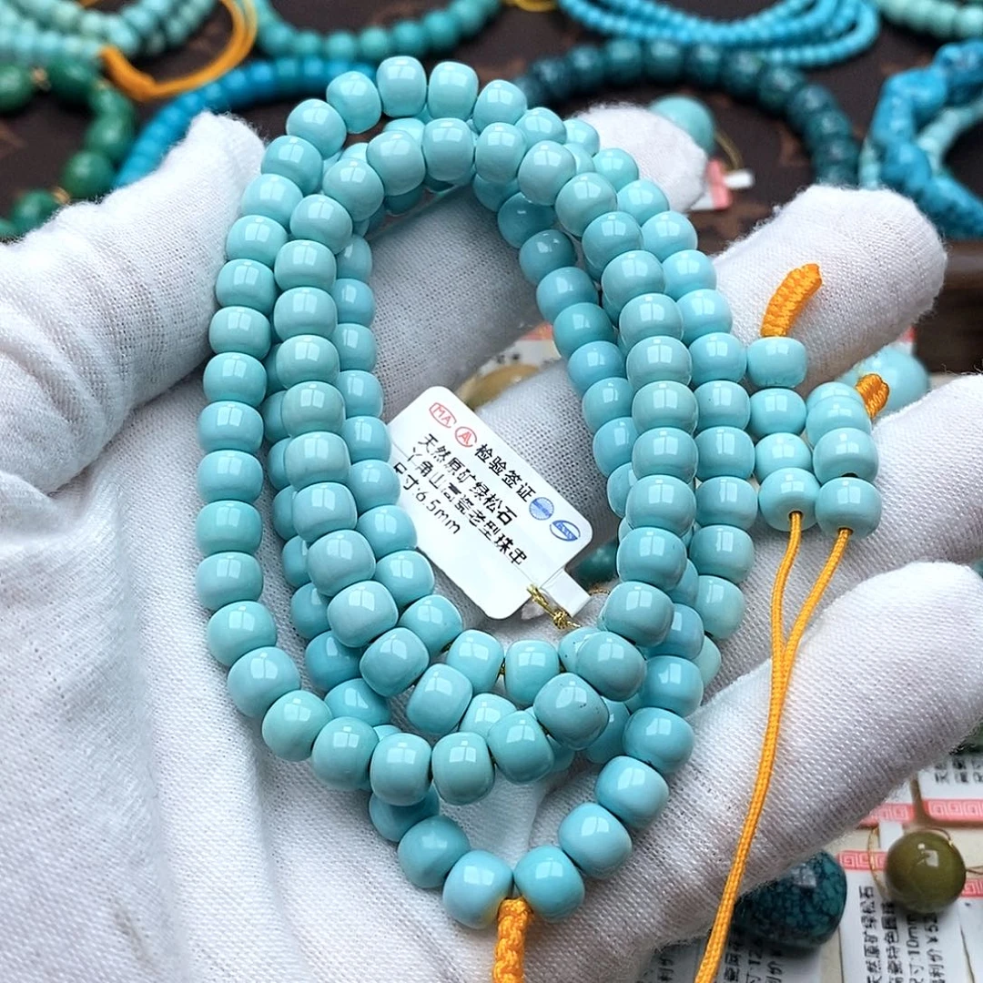 绿松石未镶嵌珠宝奇石