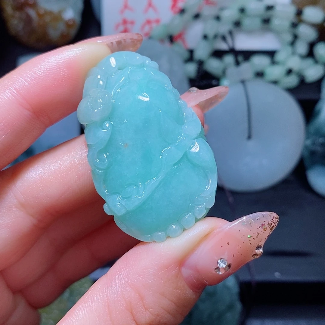 未镶嵌定制翡翠翡翠
