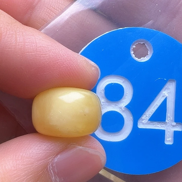 未镶嵌蜜蜡裸石花粉14m m