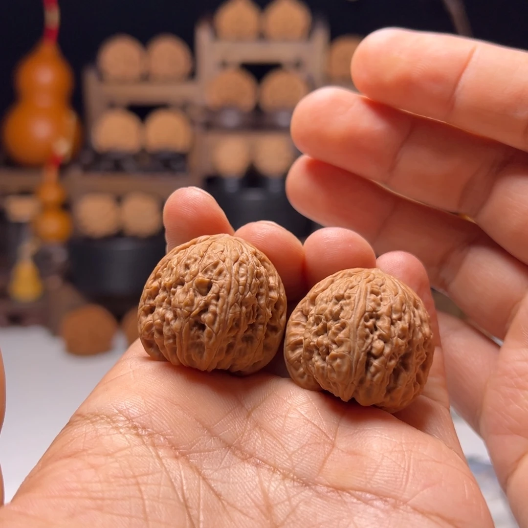 梦***露文玩核桃把件31承德密纹