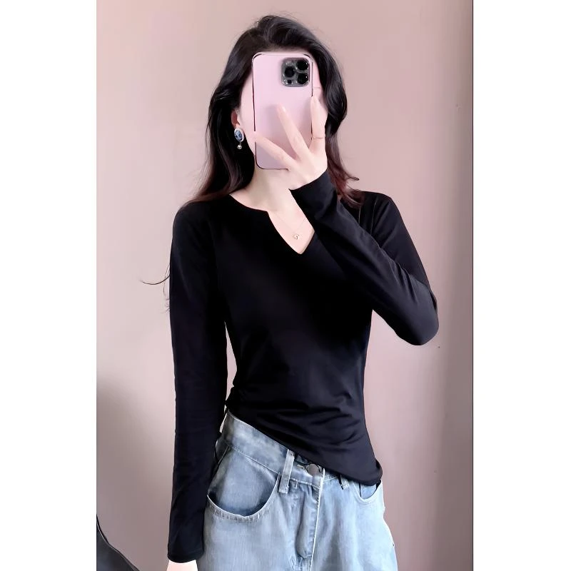 春季修身显瘦气质小V领打底衫女洋气长袖内搭设计感百搭上衣