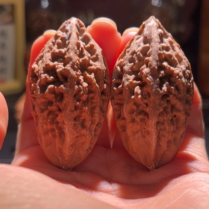 文玩核桃吊坠黄瓜条11