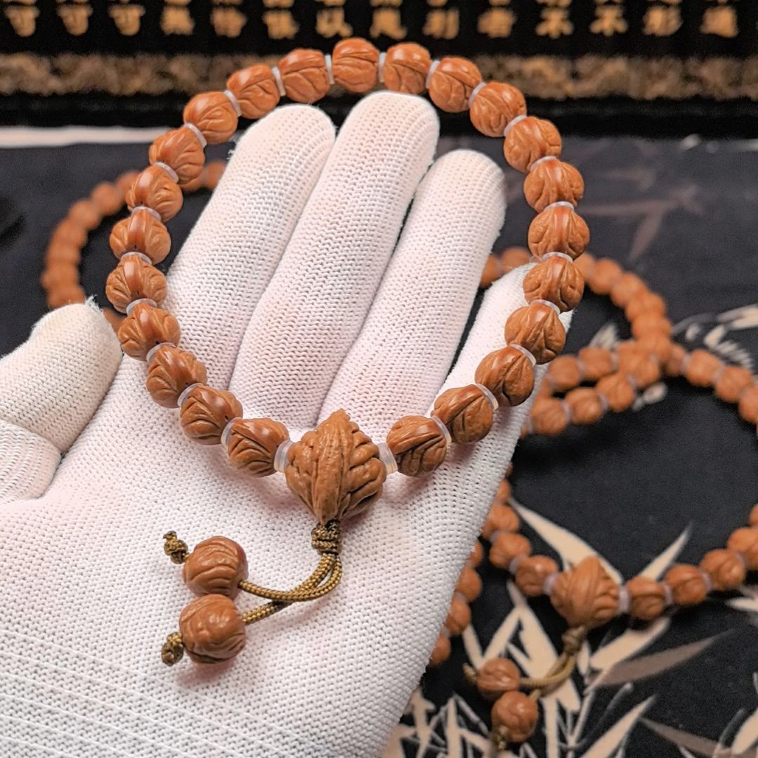 胡桃木小龙纹手持