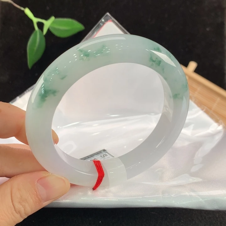翡翠手镯未镶嵌111/0028