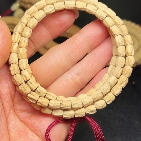 吊坠柏香籽/百香籽