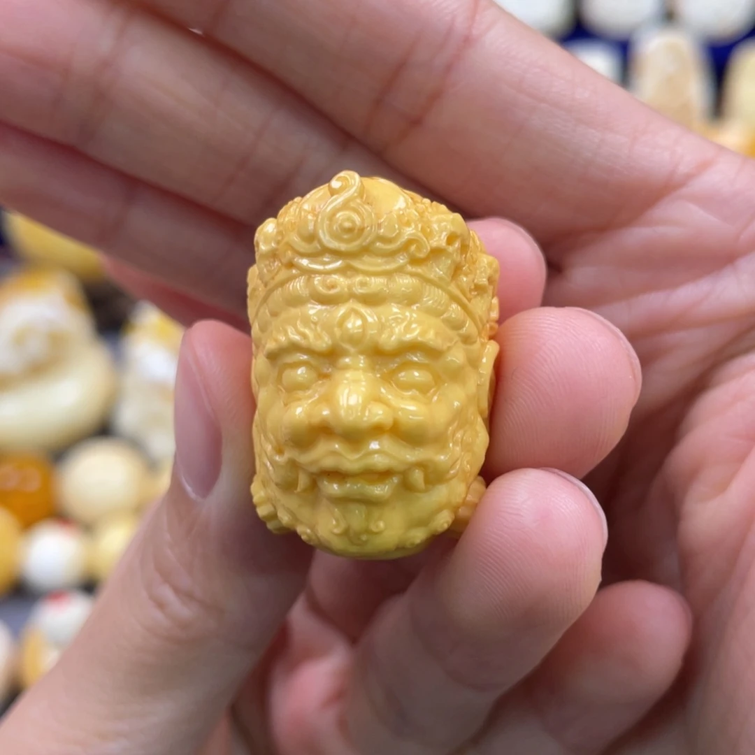 蜜蜡裸石未镶嵌琥珀蜜蜡大黑天