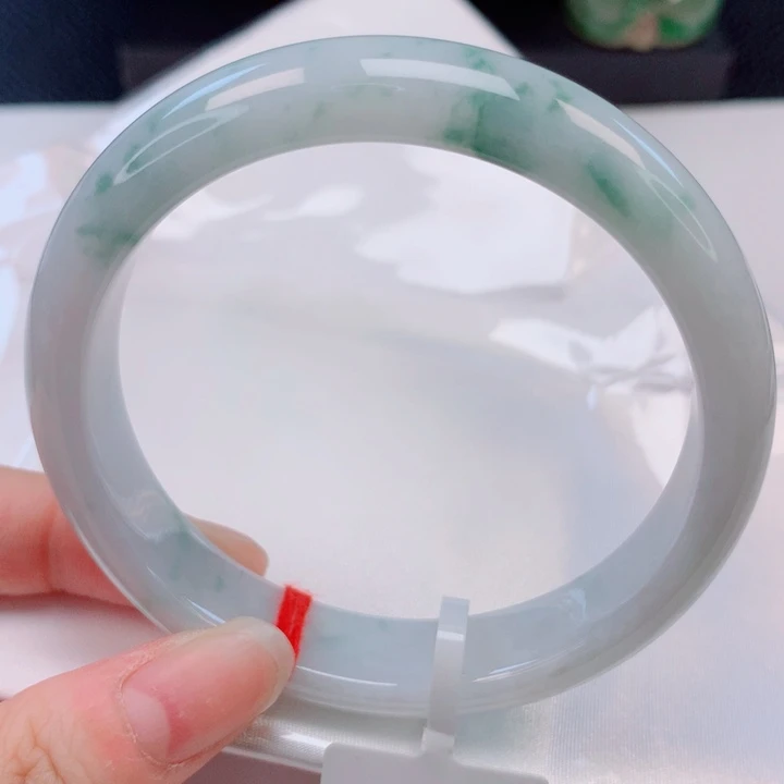 未镶嵌手镯翡翠60圈