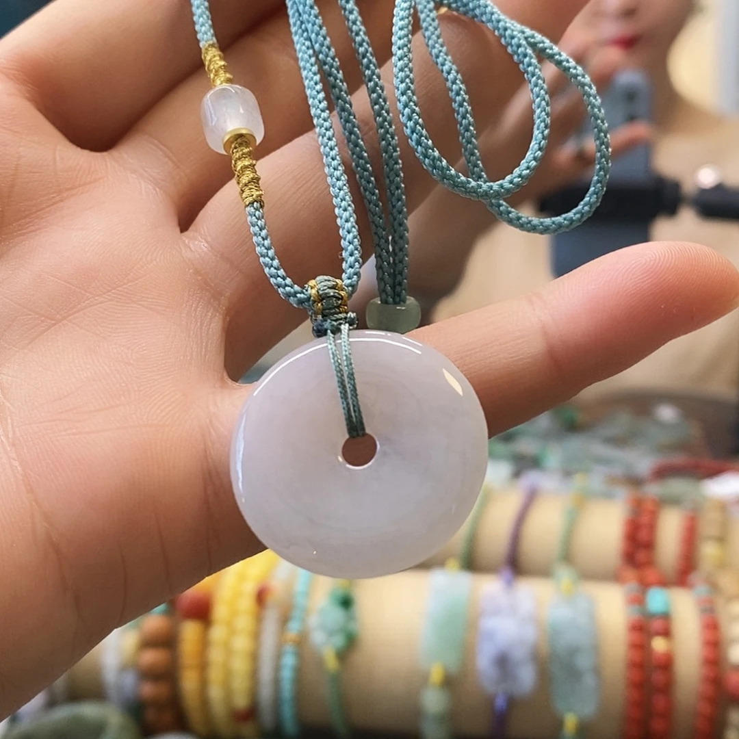 翡翠挂件未镶嵌翡翠挂件