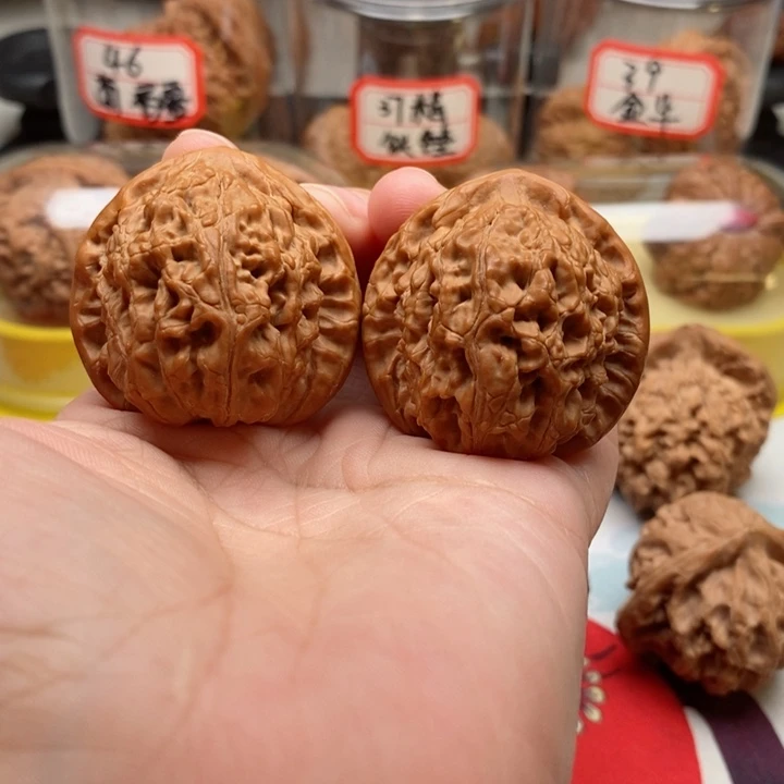 文玩核桃吊坠38水龙