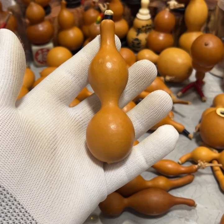 用***9葫芦老二代蚂蚁手把件葫芦